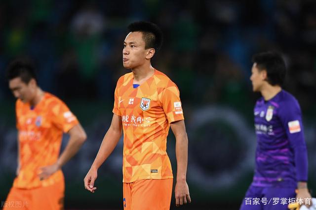 弗格35分辽宁逆转山东 萨林杰42+16深圳胜广州